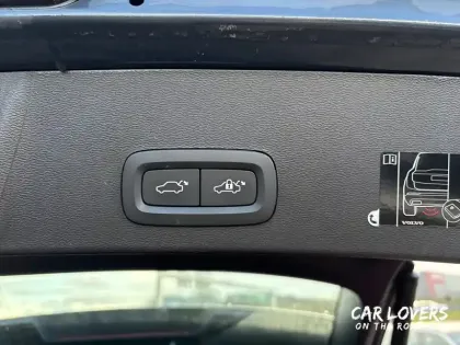 Photo 20 Volvo Xc40  T4 Recharge 129+82 ch DCT7