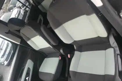 Photo 9 Citroën Berlingo e- Taille M 136 ch 100 kWh Automatique