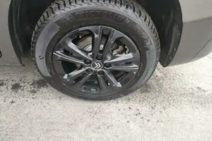 Photo 11 Citroën Berlingo e- Taille M 136 ch 100 kWh Automatique