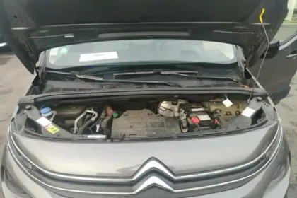 Photo 14 Citroën Berlingo e- Taille M 136 ch 100 kWh Automatique