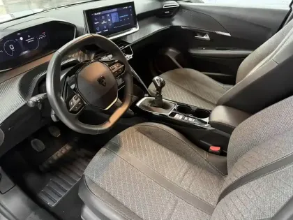 Photo 10 Peugeot 208  100 S&S BVM6