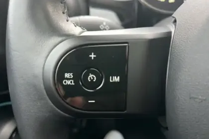 Photo 26 Mini Mini Hatch 3 Portes Cooper 136 ch DKG7