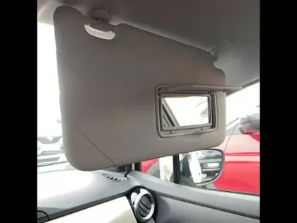 Photo 53 Nissan Micra  IG-T 92