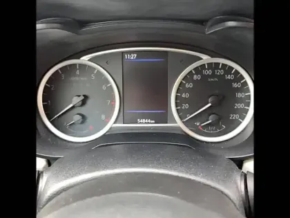 Photo 42 Nissan Micra  IG-T 92