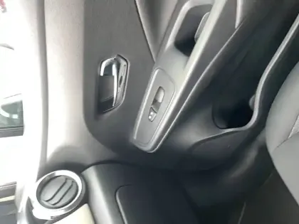 Photo 22 Nissan Micra  IG-T 92