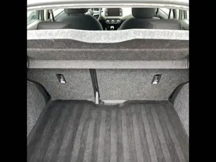 Photo 37 Nissan Micra  IG-T 92