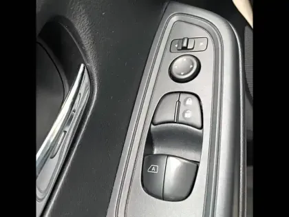 Photo 30 Nissan Micra  IG-T 92