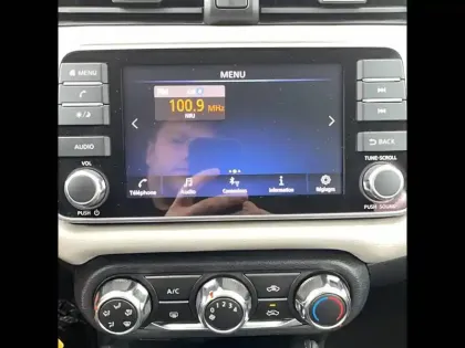 Photo 44 Nissan Micra  IG-T 92