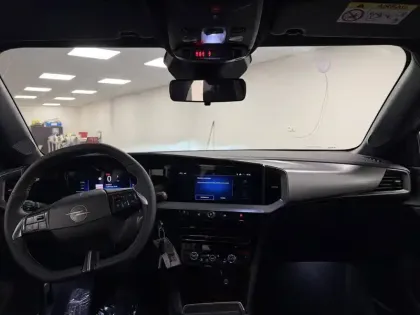 Photo 46 Opel Mokka  1.2 Turbo Hybrid 145 ch e-DCT6