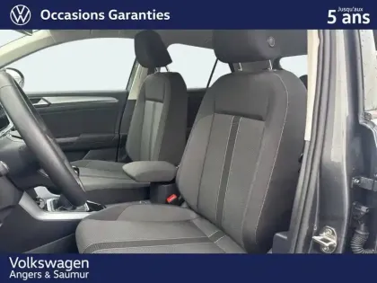 Photo 11 Volkswagen T-roc  1.0 TSI 110 Start/Stop BVM6