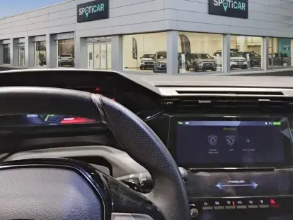 Photo 9 Peugeot 408  Hybrid 136 e-DCS6