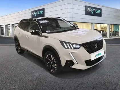 Photo 6 Peugeot 2008  PureTech 130 S&S BVM6