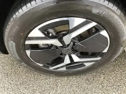 Photo 12 Peugeot 2008  Hybrid 145 e-DCS6