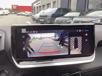 Photo 20 Peugeot 2008  Hybrid 145 e-DCS6