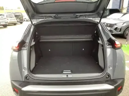 Photo 5 Peugeot 2008  Hybrid 145 e-DCS6