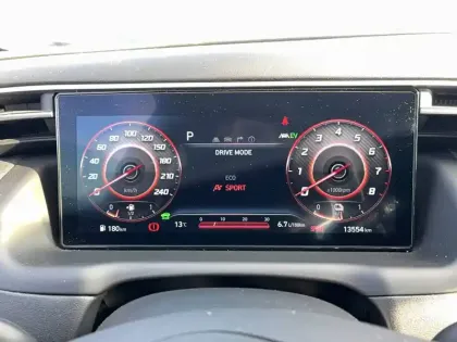 Photo 20 Hyundai Tucson  1.6 T-GDI 230 Hybrid BVA6