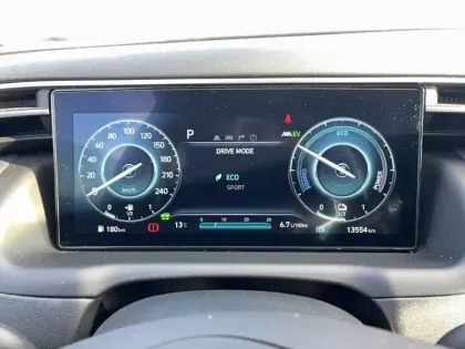 Photo 19 Hyundai Tucson  1.6 T-GDI 230 Hybrid BVA6