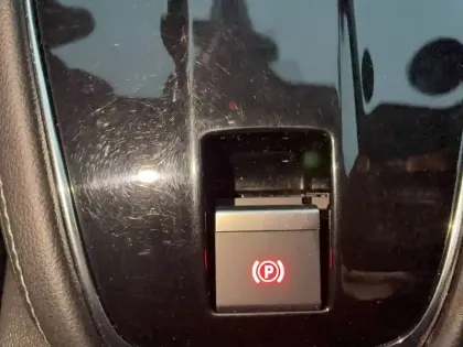 Photo 33 Opel Grandland  1.2 Turbo Hybrid 136 ch e-DCT6