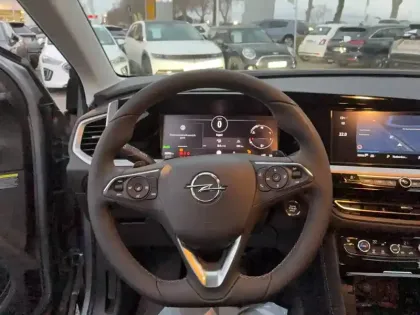 Photo 5 Opel Grandland  1.2 Turbo Hybrid 136 ch e-DCT6
