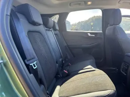 Photo 11 Ford Kuga  2.5 Duratec 183 ch FHEV I-AWD Powershift