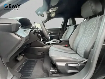 Photo 14 Peugeot 2008  Hybrid 145 e-DCS6