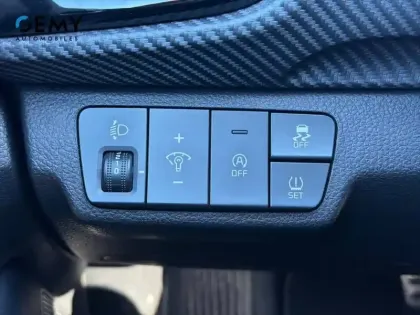 Photo 33 Kia Stonic  1.0 T-GDi 100 ch DCT7