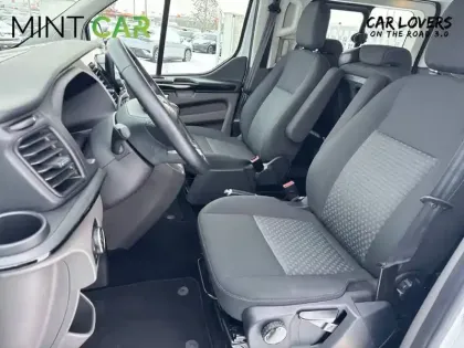 Photo 24 Ford Tourneo  Custom 320 L1H1 2.0 EcoBlue 130