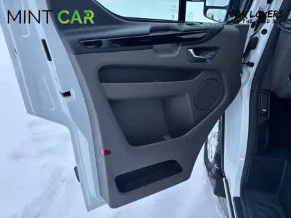 Photo 21 Ford Tourneo  Custom 320 L1H1 2.0 EcoBlue 130