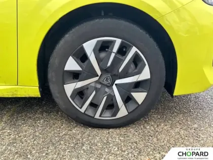 Photo 60 Peugeot 208  100 S&S BVM6