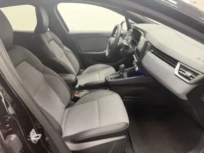 Photo 7 Renault Clio  E-Tech full hybrid 145 ch GSR2