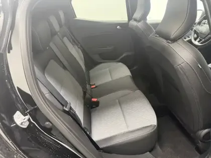 Photo 6 Renault Clio  E-Tech full hybrid 145 ch GSR2