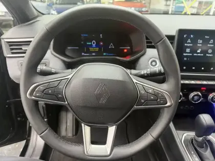 Photo 34 Renault Clio  E-Tech full hybrid 145 ch GSR2