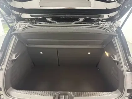 Photo 11 Renault Clio  E-Tech full hybrid 145 ch GSR2