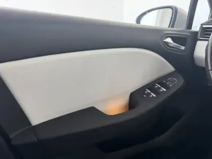 Photo 27 Renault Clio  TCe 100 GPL