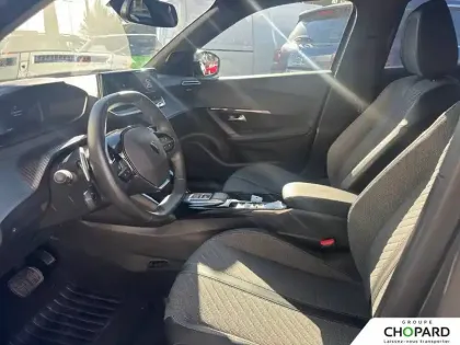 Photo 9 Peugeot 2008  Hybrid 136 e-DCS6