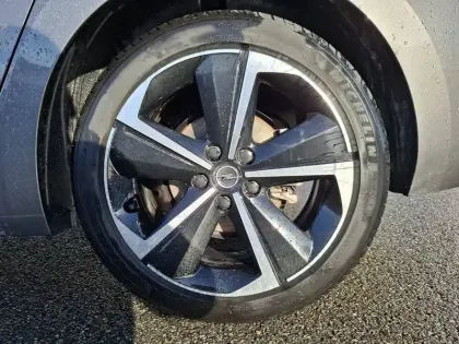 Photo 13 Opel Astra  1.5 Diesel 130 ch BVA8