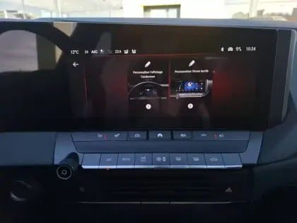 Photo 35 Opel Astra  1.5 Diesel 130 ch BVA8