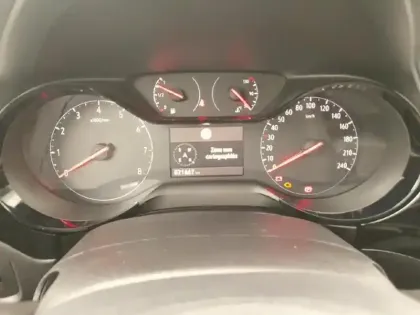 Photo 20 Opel Corsa  1.2 75 ch BVM5 Elegance Business