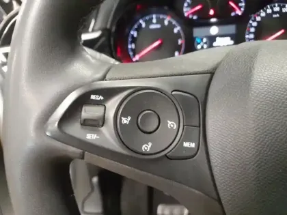 Photo 18 Opel Corsa  1.2 75 ch BVM5 Elegance Business