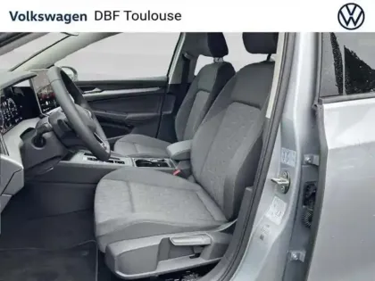 Photo 9 Volkswagen Golf 8 FL 1.5 EHYBRID 204CH DSG6 LIFE PL
