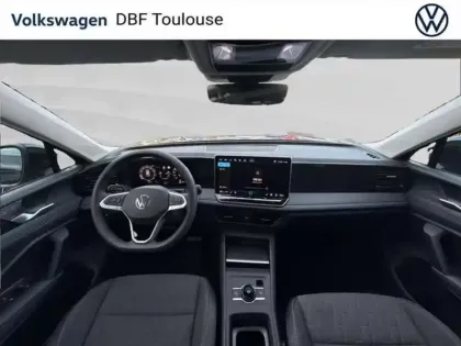 Photo 8 Volkswagen Tiguan NOUVEAU 1.5 ETSI 130CH DSG7 LIFE