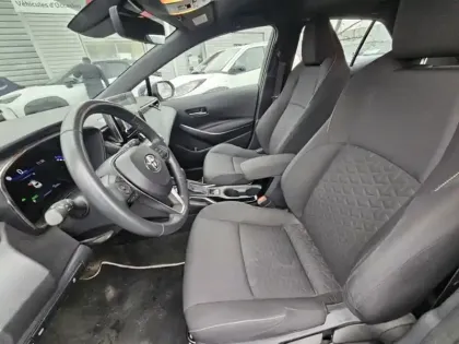 Photo 14 Toyota Corolla Hybride 122h Dynamic