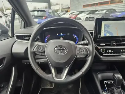 Photo 13 Toyota Corolla Hybride 122h Dynamic