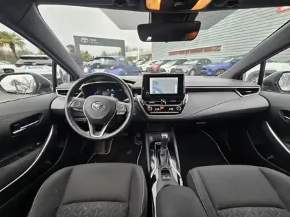 Photo 10 Toyota Corolla Hybride 122h Dynamic