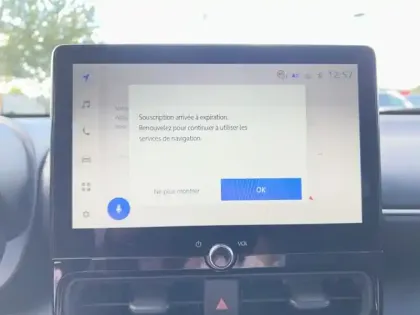 Photo 14 Toyota Yaris Hybride 1.5 HYBRID 130H DESIGN MY25