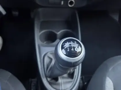 Photo 20 Toyota Aygo 1.0 VVT-i 72 Dynamic