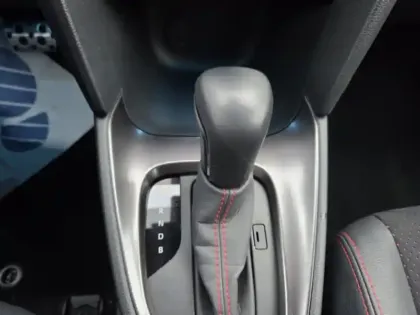 Photo 18 Toyota Yaris Hybride 116h GR Sport