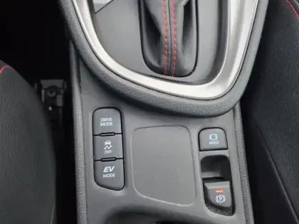 Photo 19 Toyota Yaris Hybride 116h GR Sport