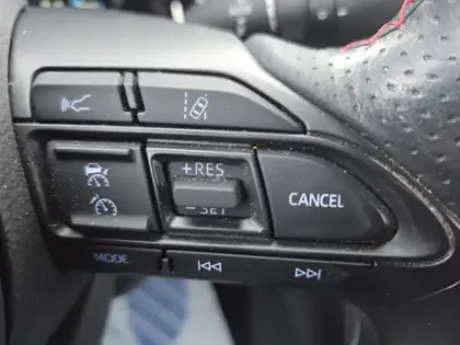 Photo 16 Toyota Yaris Hybride 116h GR Sport