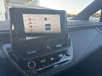 Photo 13 Toyota Corolla Hybride 122h Dynamic